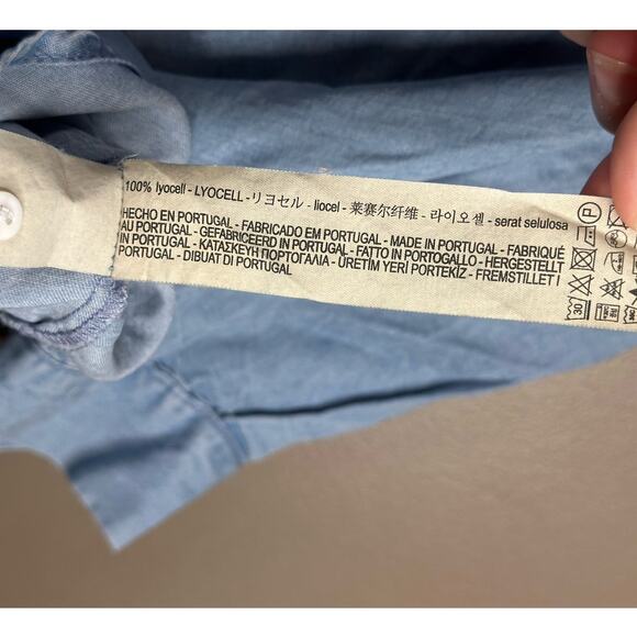 Women's Zara Blue Jean/ Denim Chambray Half Sleeve V Neck Blouse Size Small - Picture 6 of 7